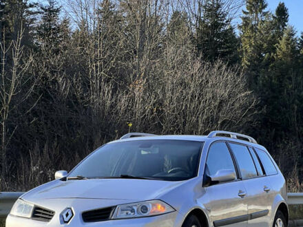 Серый Рено Меган, объемом двигателя 1.9 л и пробегом 375 тыс. км за 3400 $, фото 1 на Automoto.ua