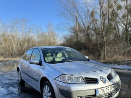 Сірий Рено Меган, об'ємом двигуна 1.5 л та пробігом 270 тис. км за 2799 $, фото 1 на Automoto.ua