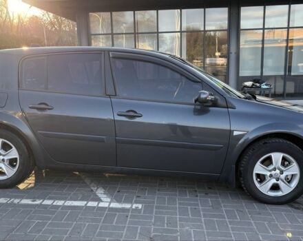 Серый Рено Меган, объемом двигателя 1.6 л и пробегом 234 тыс. км за 5200 $, фото 1 на Automoto.ua