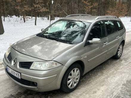 Серый Рено Меган, объемом двигателя 1.6 л и пробегом 308 тыс. км за 5200 $, фото 1 на Automoto.ua