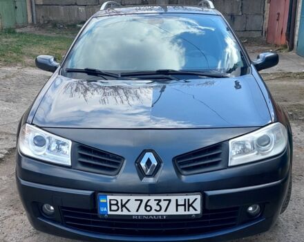Сірий Рено Меган, об'ємом двигуна 1.6 л та пробігом 220 тис. км за 4950 $, фото 1 на Automoto.ua