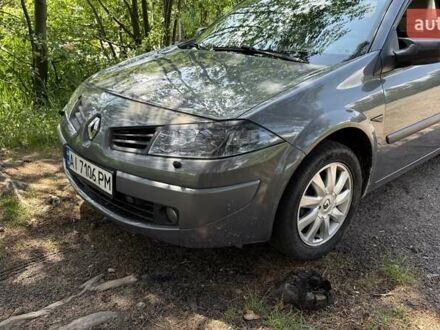 Рено Меган 2007 в Киеве на Automoto.ua Серый Рено Меган, объемом двигателя 1.6 л и пробегом 193 тыс. км за 5000 $, фото 1 на Automoto.ua
