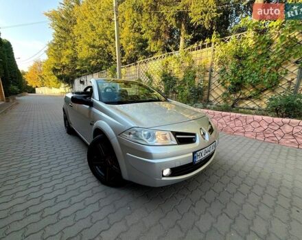 Сірий Рено Меган, об'ємом двигуна 2 л та пробігом 140 тис. км за 6900 $, фото 1 на Automoto.ua
