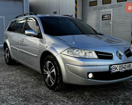 Серый Рено Меган, объемом двигателя 1.6 л и пробегом 250 тыс. км за 4800 $, фото 1 на Automoto.ua