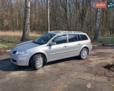 Серый Рено Меган, объемом двигателя 1.6 л и пробегом 239 тыс. км за 5800 $, фото 1 на Automoto.ua