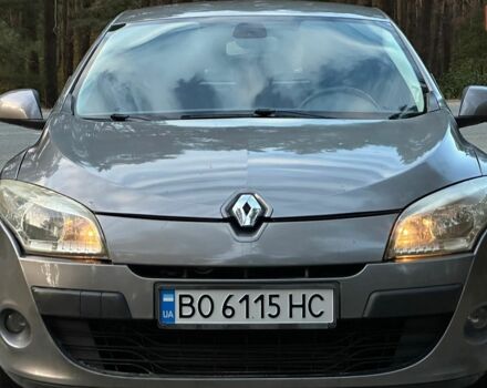 Сірий Рено Меган, об'ємом двигуна 1.5 л та пробігом 400 тис. км за 4500 $, фото 1 на Automoto.ua