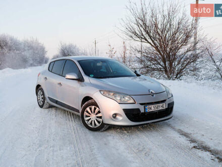 Сірий Рено Меган, об'ємом двигуна 1.6 л та пробігом 293 тис. км за 6200 $, фото 1 на Automoto.ua