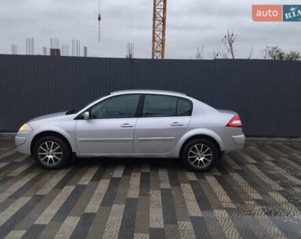 Сірий Рено Меган, об'ємом двигуна 1.6 л та пробігом 150 тис. км за 4700 $, фото 1 на Automoto.ua