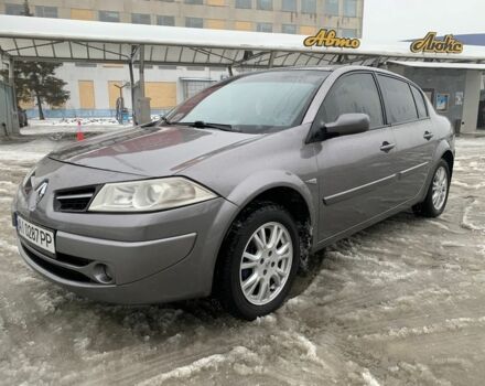 Серый Рено Меган, объемом двигателя 1.6 л и пробегом 384 тыс. км за 3850 $, фото 1 на Automoto.ua
