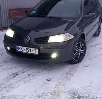 Серый Рено Меган, объемом двигателя 1.46 л и пробегом 279 тыс. км за 5800 $, фото 1 на Automoto.ua