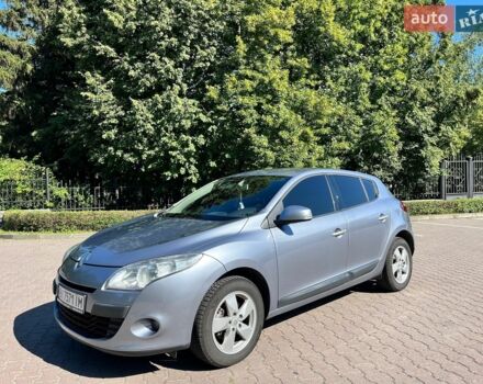 Сірий Рено Меган, об'ємом двигуна 1.6 л та пробігом 125 тис. км за 7700 $, фото 1 на Automoto.ua