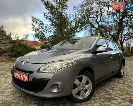 Серый Рено Меган, объемом двигателя 1.6 л и пробегом 153 тыс. км за 7650 $, фото 1 на Automoto.ua