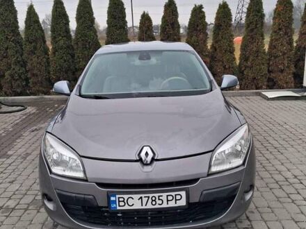 Серый Рено Меган, объемом двигателя 1.9 л и пробегом 350 тыс. км за 3950 $, фото 1 на Automoto.ua