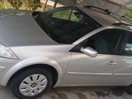 Сірий Рено Меган, об'ємом двигуна 1.6 л та пробігом 170 тис. км за 5200 $, фото 1 на Automoto.ua