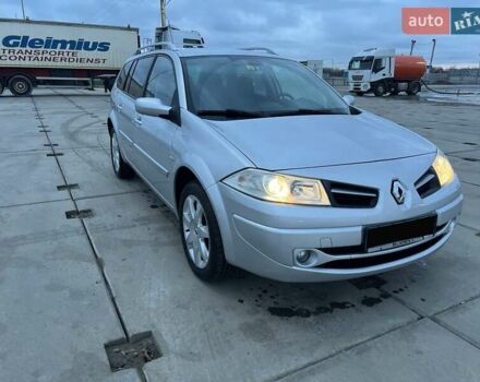 Серый Рено Меган, объемом двигателя 2 л и пробегом 186 тыс. км за 6700 $, фото 1 на Automoto.ua