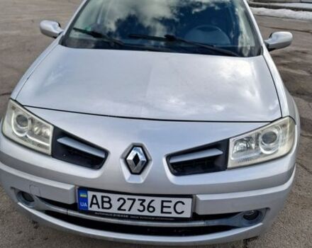 Серый Рено Меган, объемом двигателя 1.6 л и пробегом 216 тыс. км за 5100 $, фото 1 на Automoto.ua