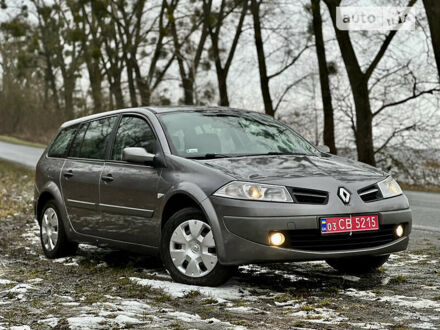 Рено Меган 2008 в Шепетовке на Automoto.ua Серый Рено Меган, объемом двигателя 1.6 л и пробегом 225 тыс. км за 5600 $, фото 1 на Automoto.ua