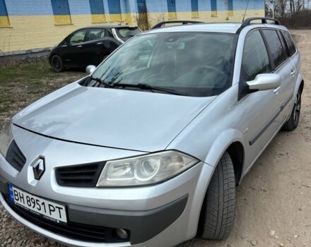 Сірий Рено Меган, об'ємом двигуна 1.9 л та пробігом 320 тис. км за 3400 $, фото 1 на Automoto.ua
