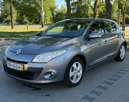 Сірий Рено Меган, об'ємом двигуна 1.6 л та пробігом 123 тис. км за 6950 $, фото 1 на Automoto.ua