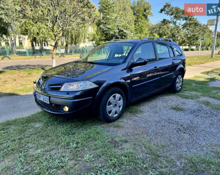 Сірий Рено Меган, об'ємом двигуна 1.6 л та пробігом 150 тис. км за 5800 $, фото 1 на Automoto.ua