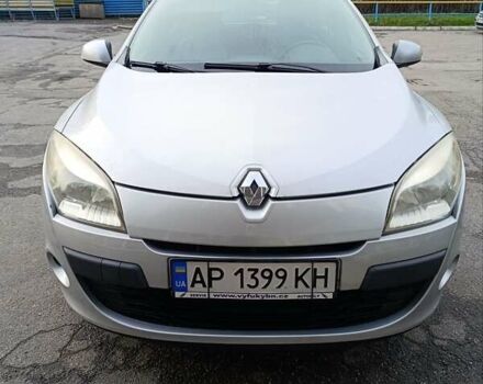 Серый Рено Меган, объемом двигателя 1.6 л и пробегом 176 тыс. км за 6700 $, фото 1 на Automoto.ua