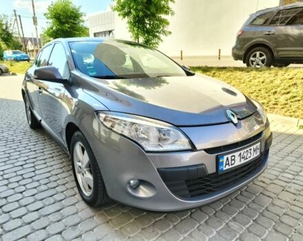 Сірий Рено Меган, об'ємом двигуна 1.6 л та пробігом 227 тис. км за 6613 $, фото 1 на Automoto.ua