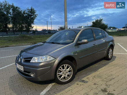 Рено Меган 2008 в Вышгороде на Automoto.ua Серый Рено Меган, объемом двигателя 1.6 л и пробегом 149 тыс. км за 6499 $, фото 1 на Automoto.ua