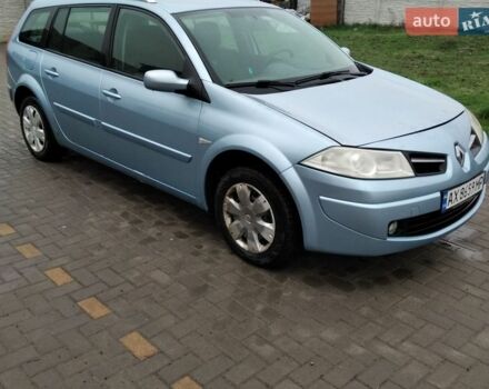 Серый Рено Меган, объемом двигателя 1.6 л и пробегом 239 тыс. км за 4700 $, фото 1 на Automoto.ua