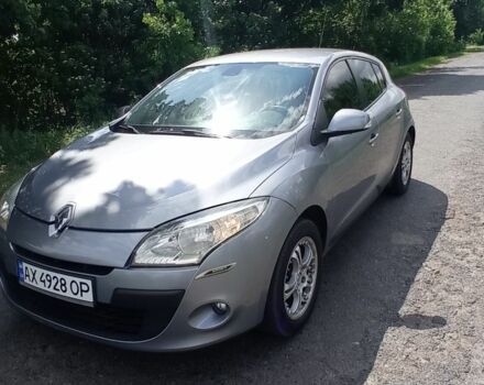 Серый Рено Меган, объемом двигателя 1.6 л и пробегом 206 тыс. км за 6500 $, фото 1 на Automoto.ua