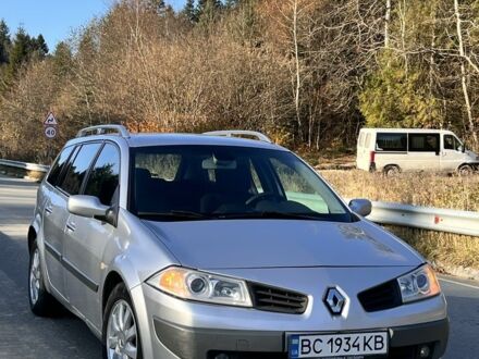 Серый Рено Меган, объемом двигателя 1.9 л и пробегом 350 тыс. км за 3600 $, фото 1 на Automoto.ua