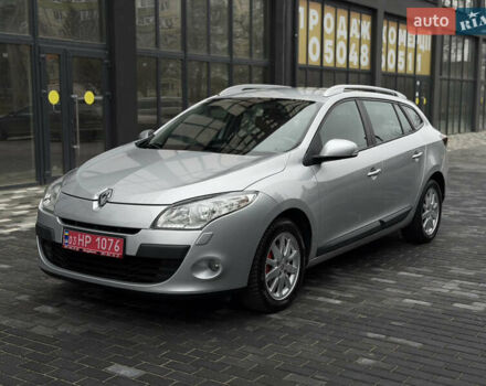 Серый Рено Меган, объемом двигателя 1.6 л и пробегом 196 тыс. км за 7850 $, фото 1 на Automoto.ua