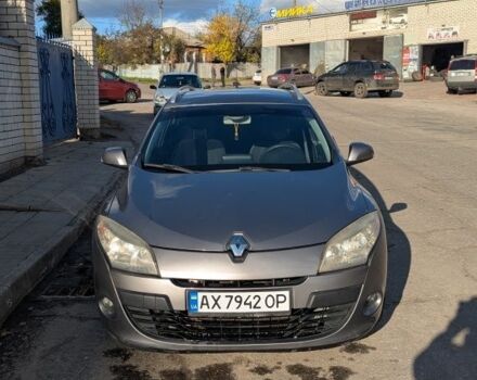 Рено Меган 2009 в Изюме на Automoto.ua Серый Рено Меган, объемом двигателя 1.4 л и пробегом 207 тыс. км за 6000 $, фото 1 на Automoto.ua