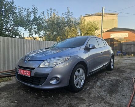 Серый Рено Меган, объемом двигателя 0 л и пробегом 109 тыс. км за 7800 $, фото 1 на Automoto.ua