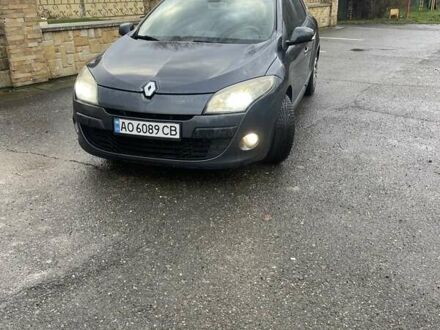 Серый Рено Меган, объемом двигателя 1.46 л и пробегом 230 тыс. км за 6700 $, фото 1 на Automoto.ua