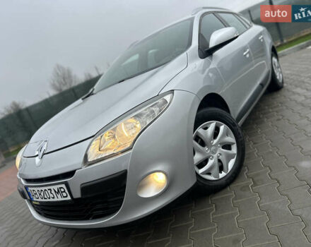 Серый Рено Меган, объемом двигателя 1.6 л и пробегом 172 тыс. км за 7450 $, фото 1 на Automoto.ua