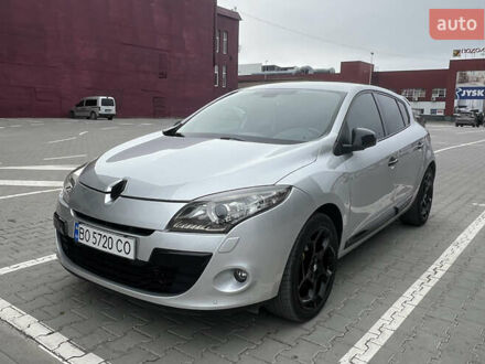 Серый Рено Меган, объемом двигателя 2 л и пробегом 180 тыс. км за 7300 $, фото 1 на Automoto.ua