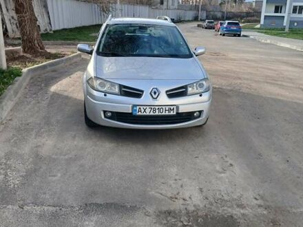 Серый Рено Меган, объемом двигателя 1.6 л и пробегом 199 тыс. км за 4900 $, фото 1 на Automoto.ua