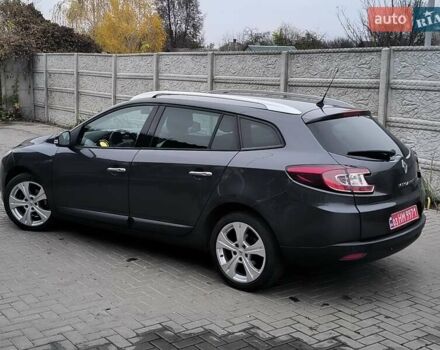 Серый Рено Меган, объемом двигателя 1.6 л и пробегом 115 тыс. км за 7050 $, фото 1 на Automoto.ua