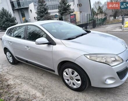 Сірий Рено Меган, об'ємом двигуна 1.46 л та пробігом 325 тис. км за 6700 $, фото 1 на Automoto.ua