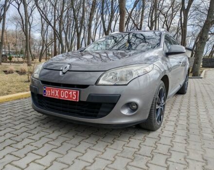 Сірий Рено Меган, об'ємом двигуна 1.5 л та пробігом 242 тис. км за 7700 $, фото 1 на Automoto.ua