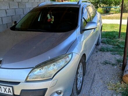 Сірий Рено Меган, об'ємом двигуна 1.5 л та пробігом 240 тис. км за 7200 $, фото 1 на Automoto.ua