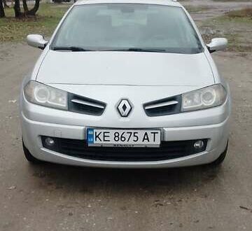 Сірий Рено Меган, об'ємом двигуна 1.46 л та пробігом 295 тис. км за 5100 $, фото 1 на Automoto.ua