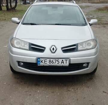 Серый Рено Меган, объемом двигателя 1.46 л и пробегом 295 тыс. км за 5100 $, фото 1 на Automoto.ua