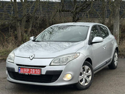 Серый Рено Меган, объемом двигателя 1.6 л и пробегом 170 тыс. км за 6500 $, фото 1 на Automoto.ua