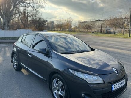 Сірий Рено Меган, об'ємом двигуна 1.5 л та пробігом 225 тис. км за 6300 $, фото 1 на Automoto.ua