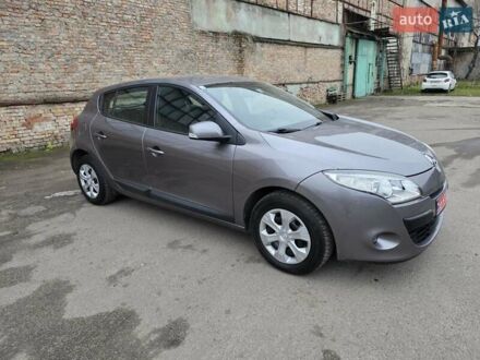 Серый Рено Меган, объемом двигателя 1.6 л и пробегом 210 тыс. км за 6150 $, фото 1 на Automoto.ua