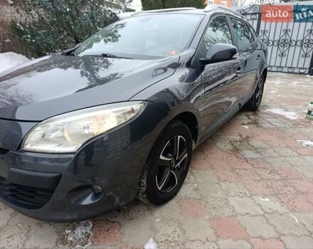 Серый Рено Меган, объемом двигателя 1.6 л и пробегом 244 тыс. км за 7450 $, фото 1 на Automoto.ua