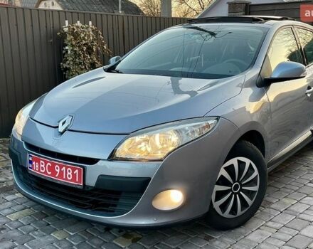 Серый Рено Меган, объемом двигателя 1.6 л и пробегом 96 тыс. км за 7850 $, фото 1 на Automoto.ua