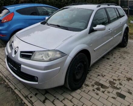 Серый Рено Меган, объемом двигателя 1.6 л и пробегом 204 тыс. км за 6200 $, фото 1 на Automoto.ua