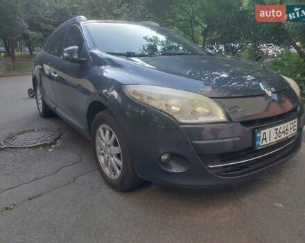 Серый Рено Меган, объемом двигателя 2 л и пробегом 243 тыс. км за 6500 $, фото 1 на Automoto.ua